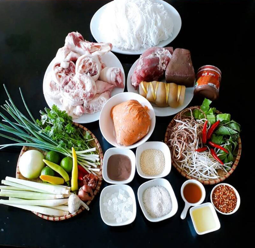 Top 3 Món Ăn Đặc Sản Miền Trung Hương Vị Đậm Đà Không Thể Quên-935-1