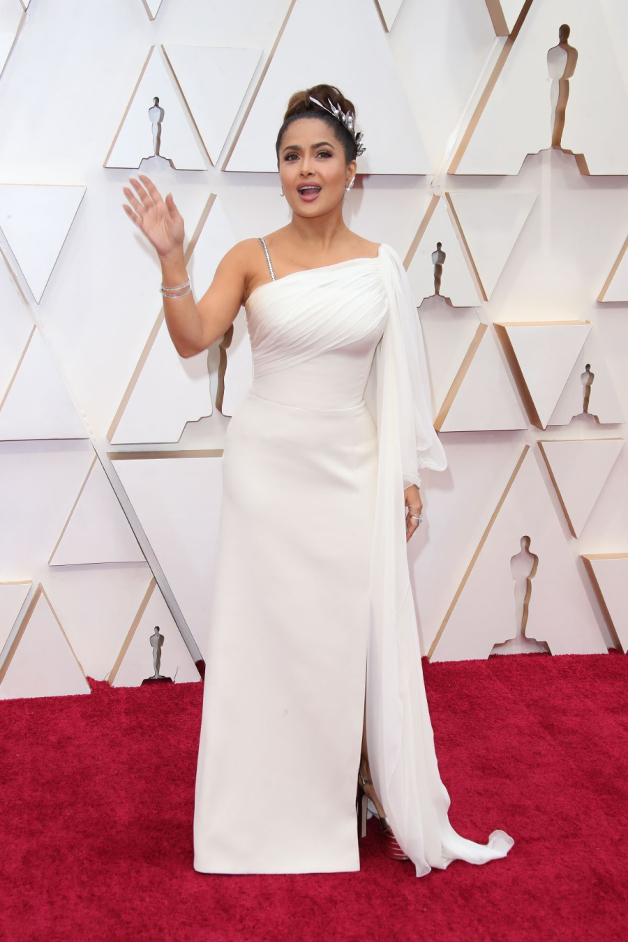Salma Hayek mặc tôn chiều cao 1,57 m-110-1