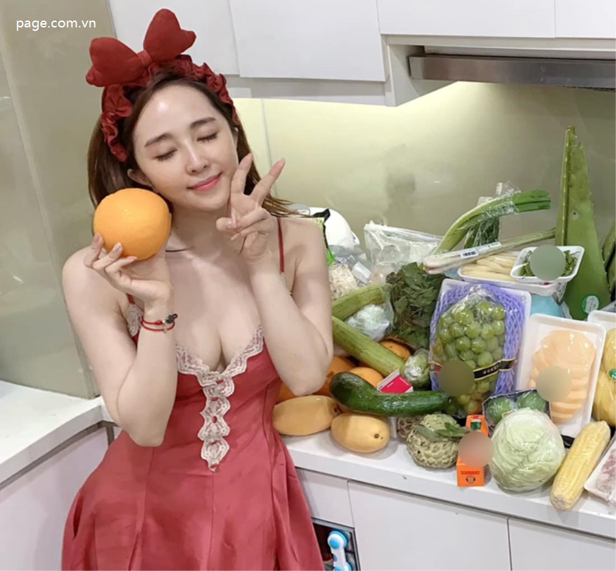 Sao Việt mặc bikini, nội y sexy vào bếp-181-1