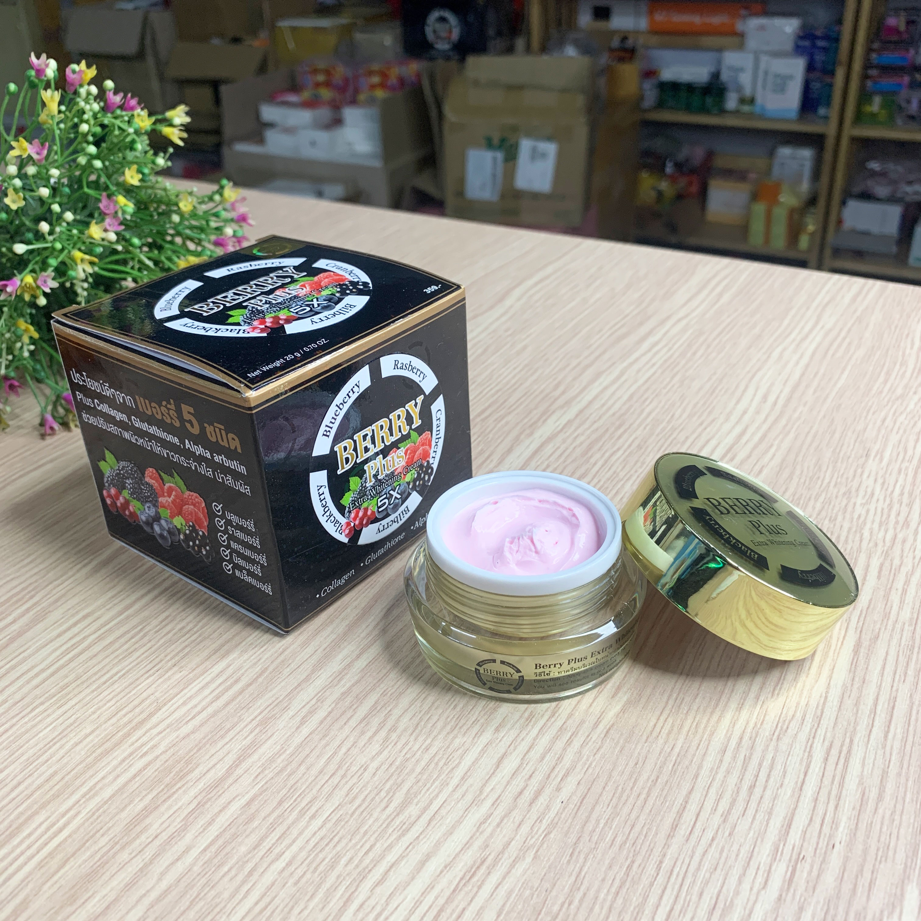 https://www.shopmuanhanh.com/kem-duong-trang-da-tri-nam-berry-plus-extra-whitening-cream-thai-lan-5441