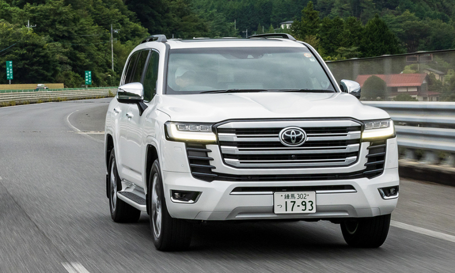 Khách mua Toyota Land Cruiser phải chờ 4 năm