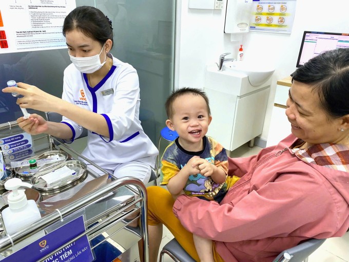 Thành Tích Đáng Kể: VNVC Tiêm Hơn 30.000 Mũi Vaccine Sởi Cho Trẻ Em