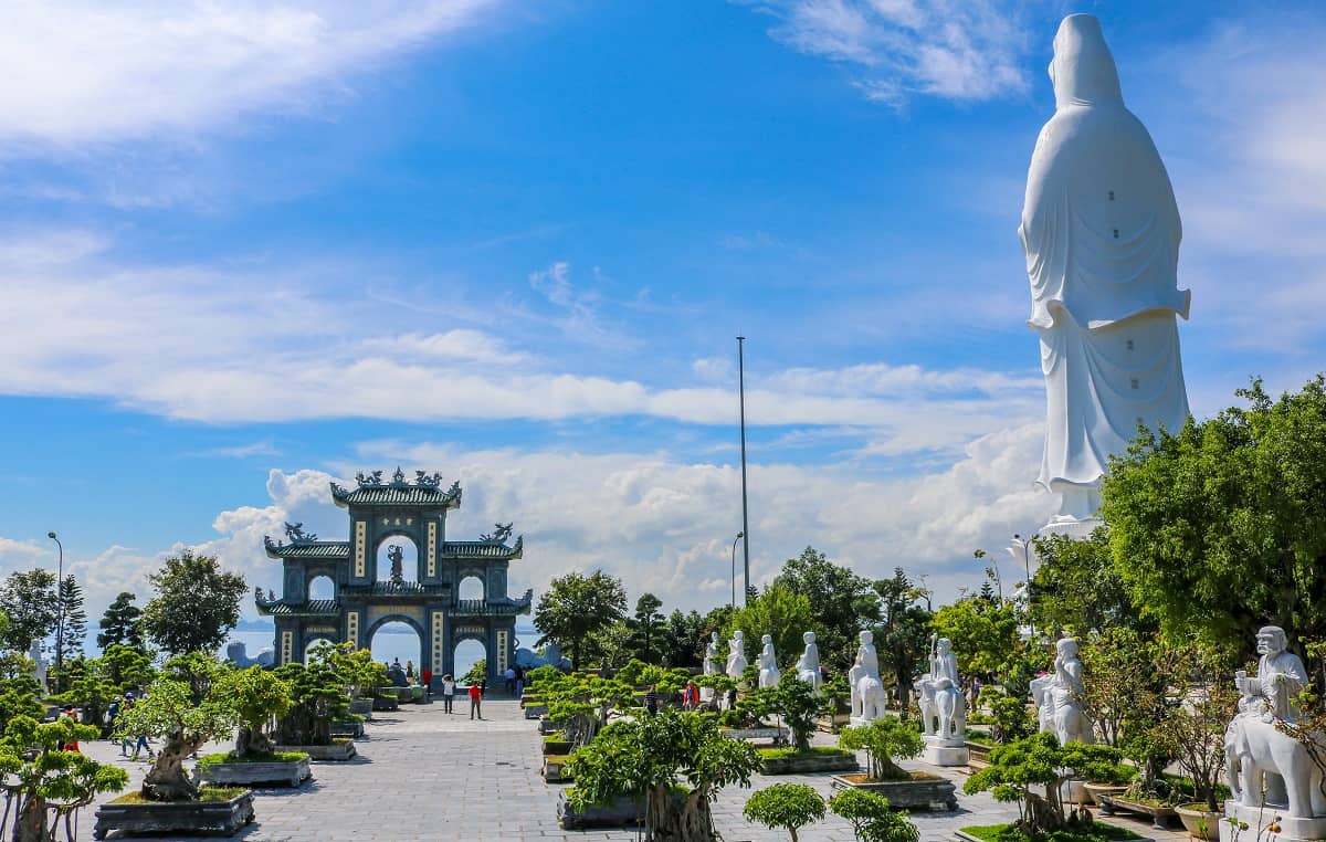 Chùa Linh Ứng Đà Nẵng - Hành Trình Tâm Linh Tìm Về Yên Bình-3
