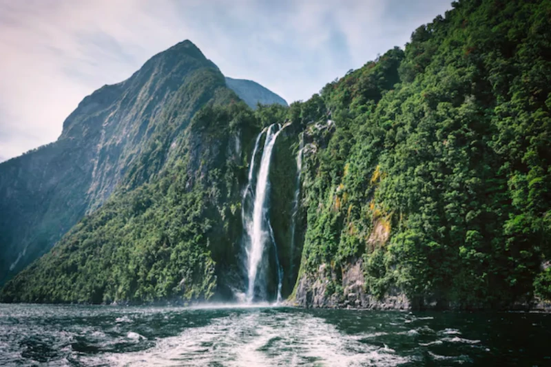 Khám Phá New Zealand 10 Ngày 9 Đêm Trọn Vẹn Đảo Bắc và Đảo Nam