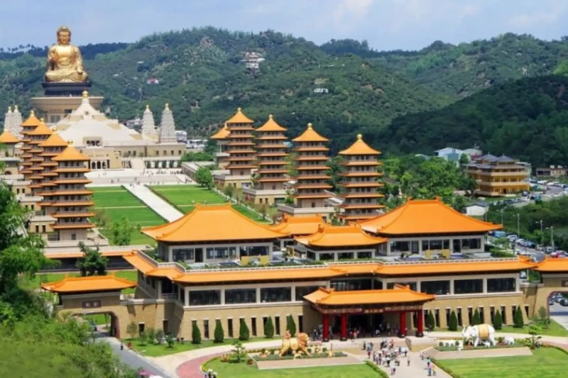 Tour Đài Loan Cao Hùng Đài Trung Đài Bắc 5 Ngày 4 Đêm