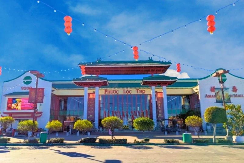Ngày 4