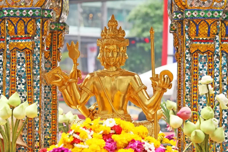 Ngày 4