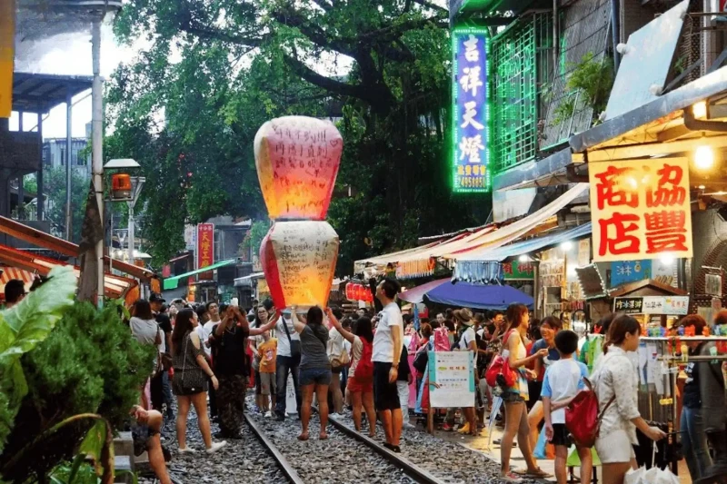 Ngày 3