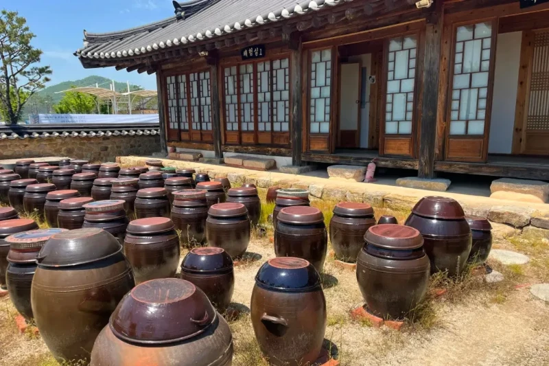 Ngày 3