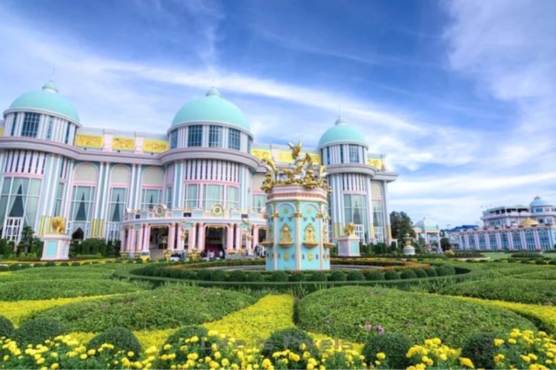 Ngày 1