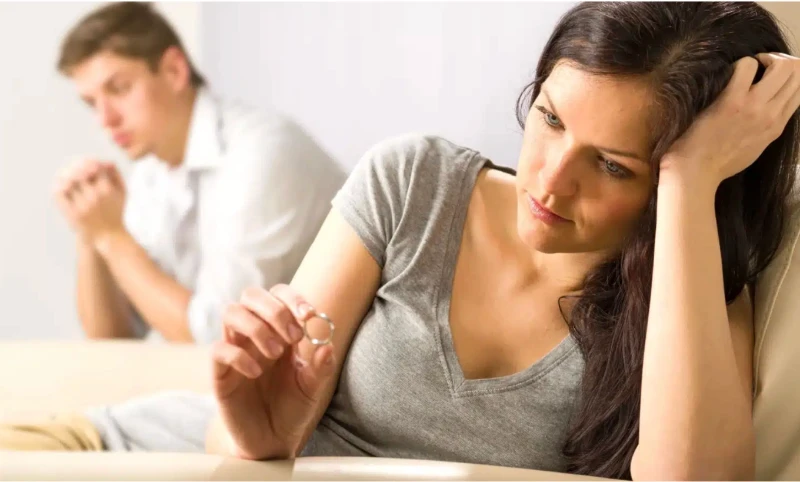 Vì Sao Nhiều Phụ Nữ Trung Niên Chủ Động Bỏ Chồng?