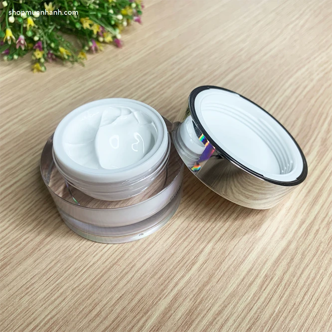 Kem Ốc Sên Dưỡng Trắng Goodal Premium Snail Tone Up Cream Hàn Quốc