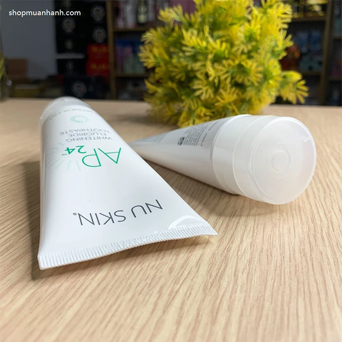 Kem Đánh Trắng Răng AP24 Whiteing Flouride Toothpaste