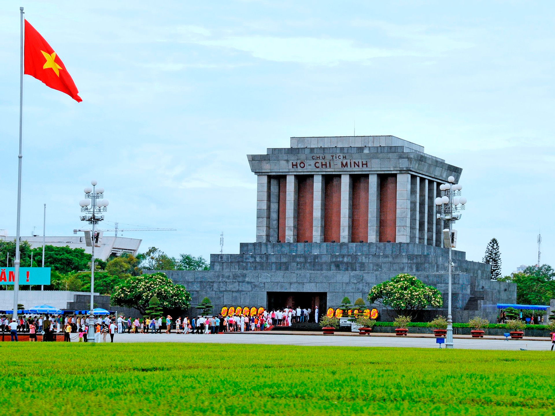 Có ngay 10 Địa Điểm Sống Ảo Không Thể Bỏ Lỡ khi check-in Hà Nội-941-1