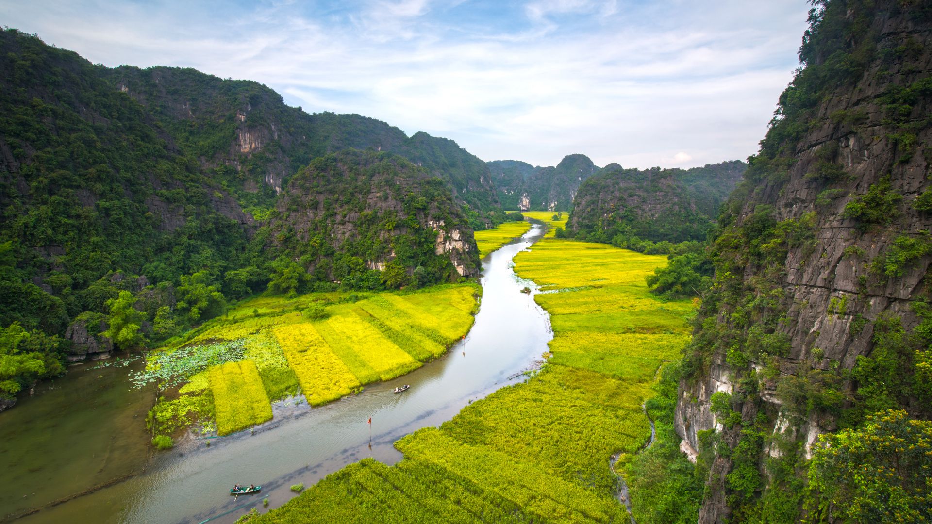 Cẩm nang du lịch Ninh Bình tự túc: Những địa điểm không thể bỏ lỡ-530-1